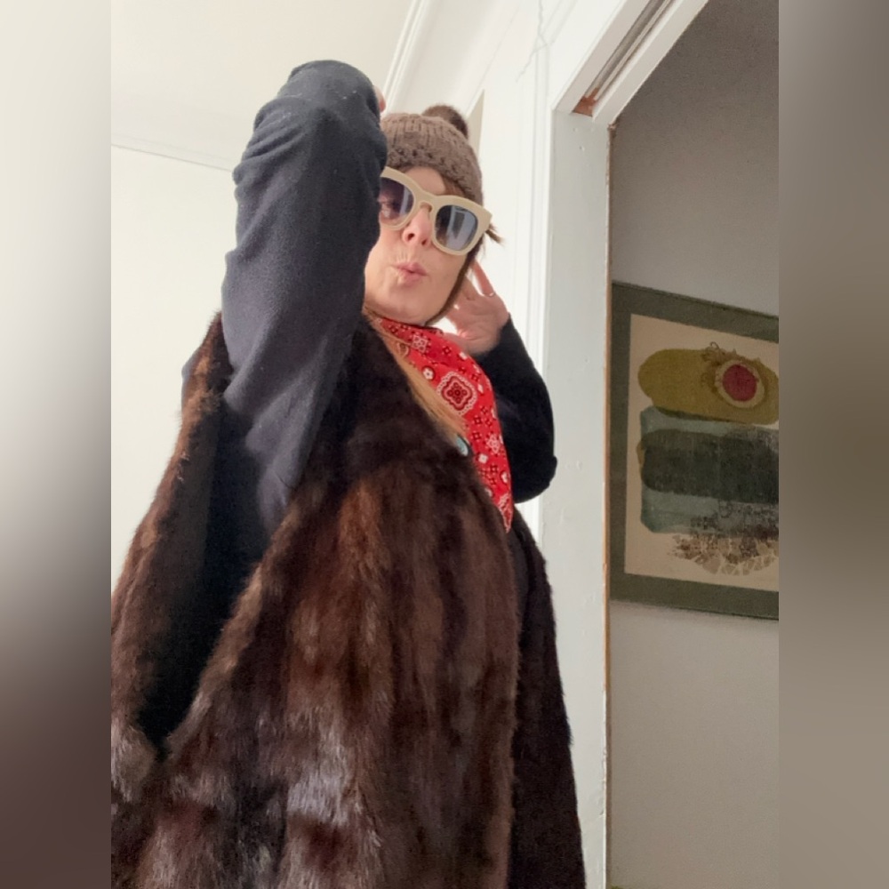 Vintage chocolate mink oversize  sleeve less Fur Coat - Picture 12 of 12